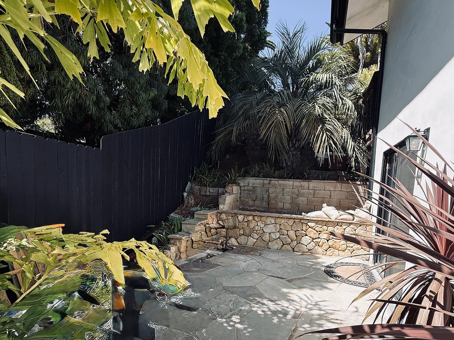 Lincolnwood Dr, Santa Barbara — Photo 2
