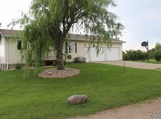 23944 464th Ave, Chester, SD 57016