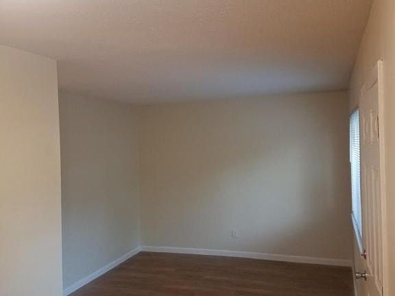 3rd image of 2854 Joyce Ave APT B