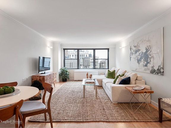 2nd image of 10 W 15th St APT 1514