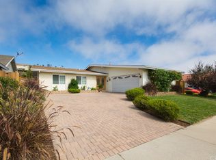 28716 Lomo Dr, Rancho Palos Verdes, CA 90275