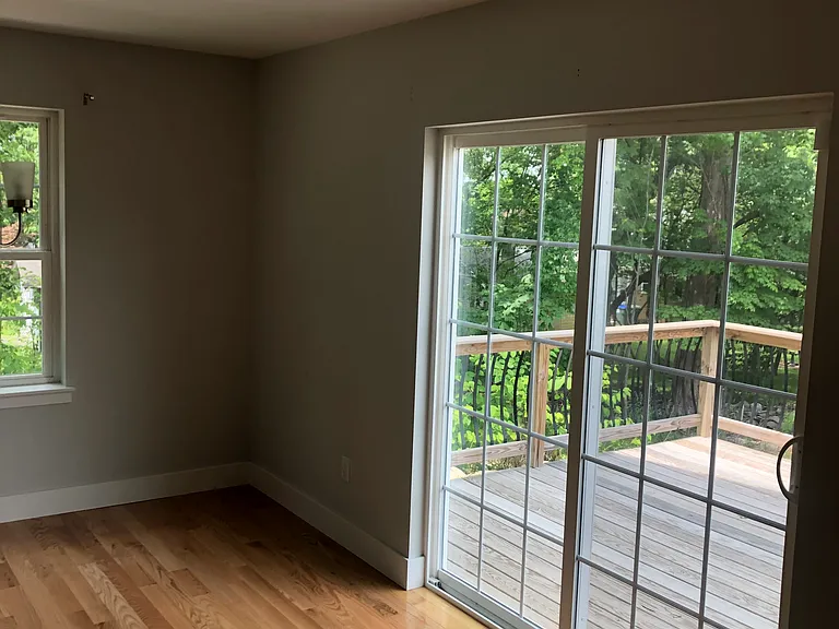 14 Avenue B — Photo 6