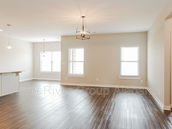3rd image of 207 John Harold Dr