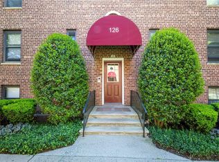 126 Richbell Rd APT C2, Mamaroneck, NY 10543