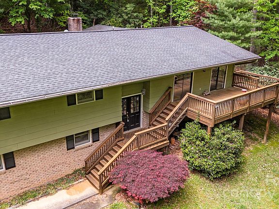 3rd image of 229 Turtle Ln