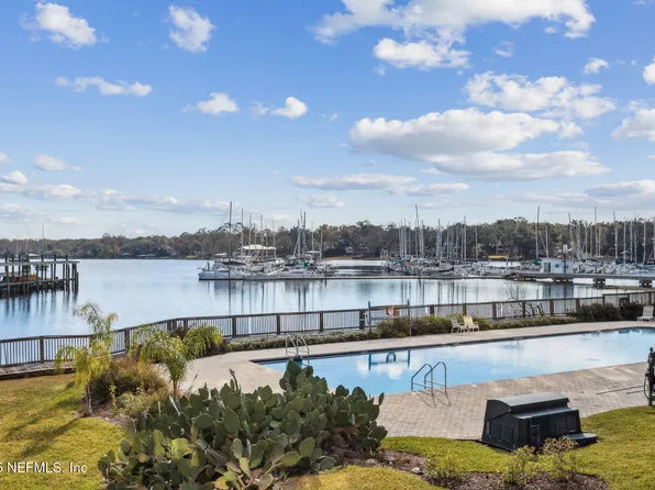 4401 LAKESIDE Drive #103, Jacksonville, FL 32210