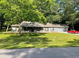 11635 Forest Glen Dr, Willis, TX 77318
