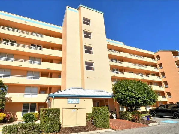 4550 Pinebrook Cir APT 303, Bradenton, FL 34209
