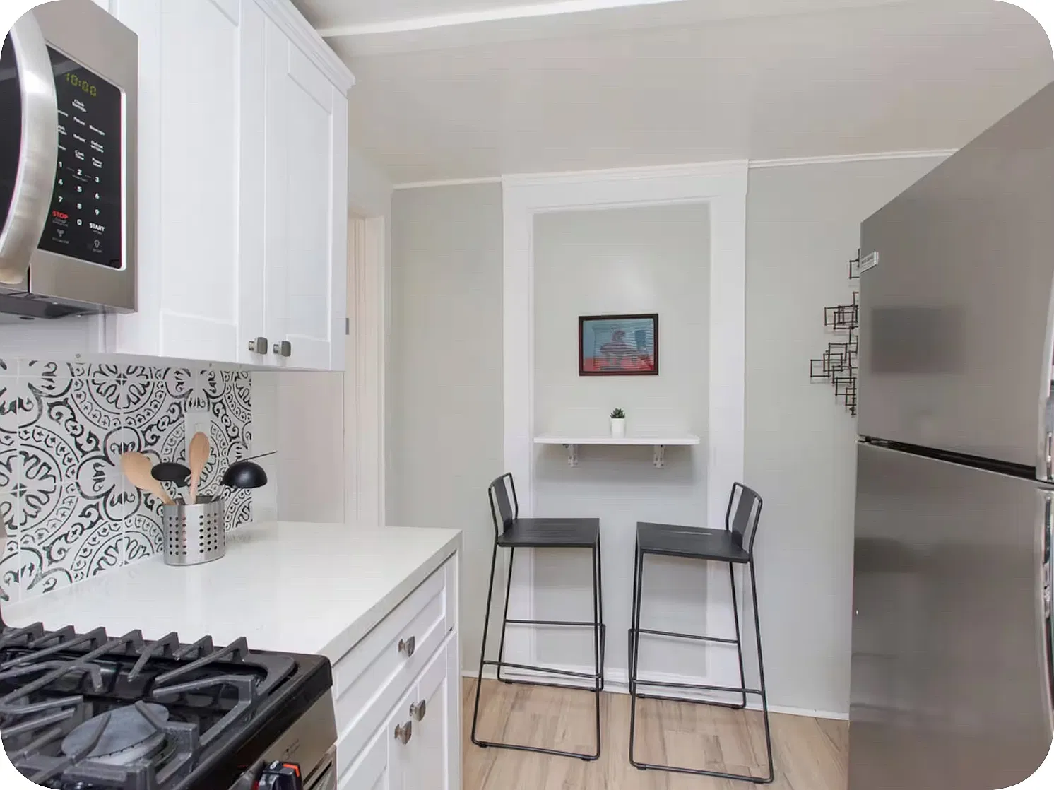 Studio, 450 sqft, $2,000 — Photo 3