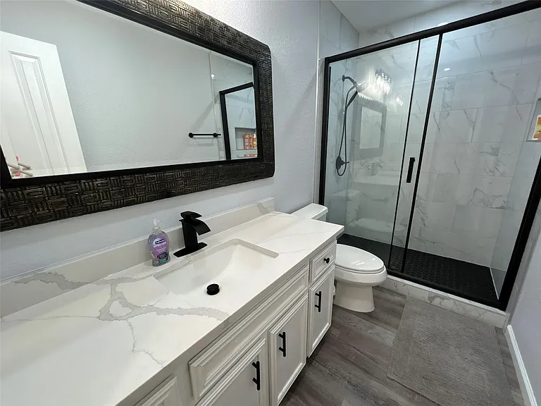 1701 Lynx Cir — Photo 9
