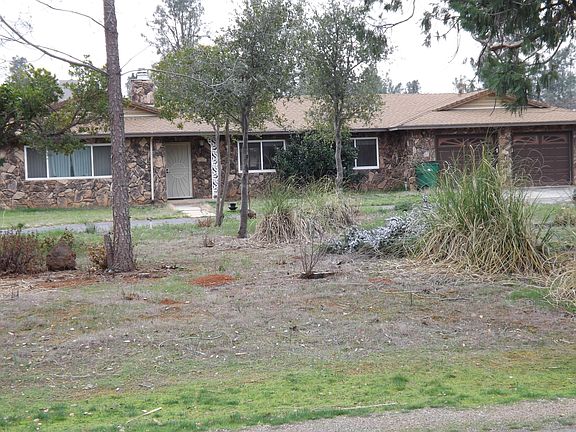 3rd image of 17313 Flowers Ln