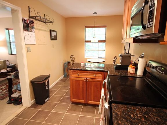 5th image of 1741 N Troy St APT 427