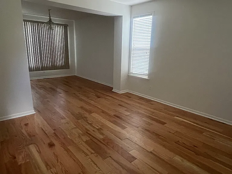 Orchard Creek Ln — Photo 1