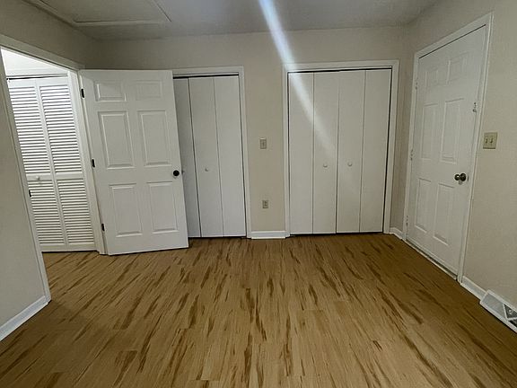 3rd image of 133 W Vail Ct #133