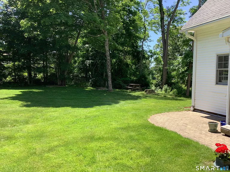 668 Huckleberry Hill Rd — Photo 19