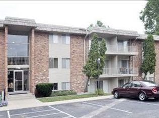 742 W Kilgore Rd APT 207, Kalamazoo, MI 49008