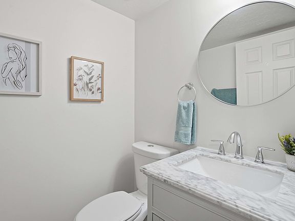 5th image of 4507 S Countrylane Rd