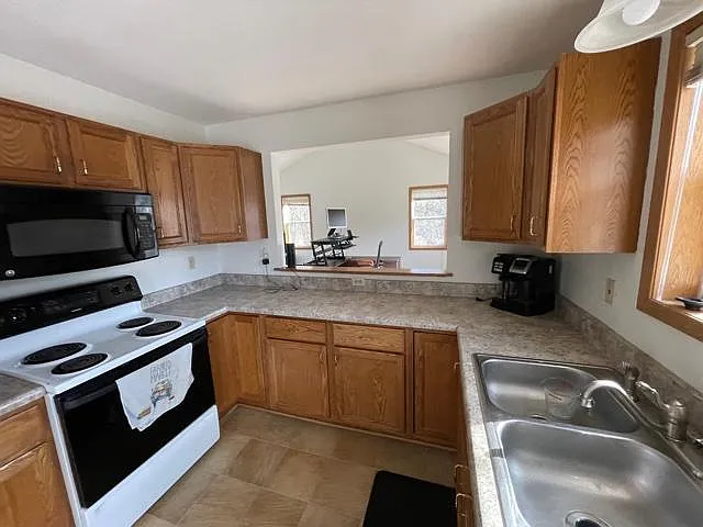 1285 Wilderness Trl — Photo 6