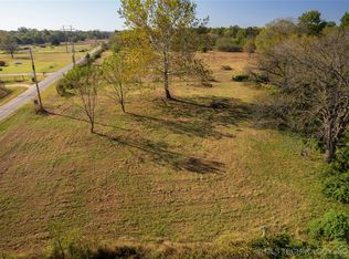 14665 N 210th Rd, Okmulgee, OK 74447