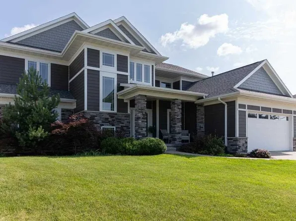 1279 Coronado Ln, Iowa City, IA 52245