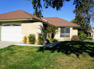 1307 Village 1, Camarillo, CA 93012