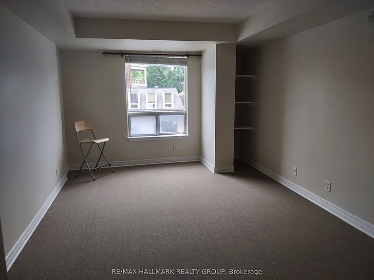 429 Somerset St W #313 — Photo 10