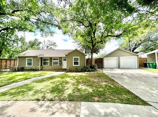 4010 Yupon St, Houston, TX 77006