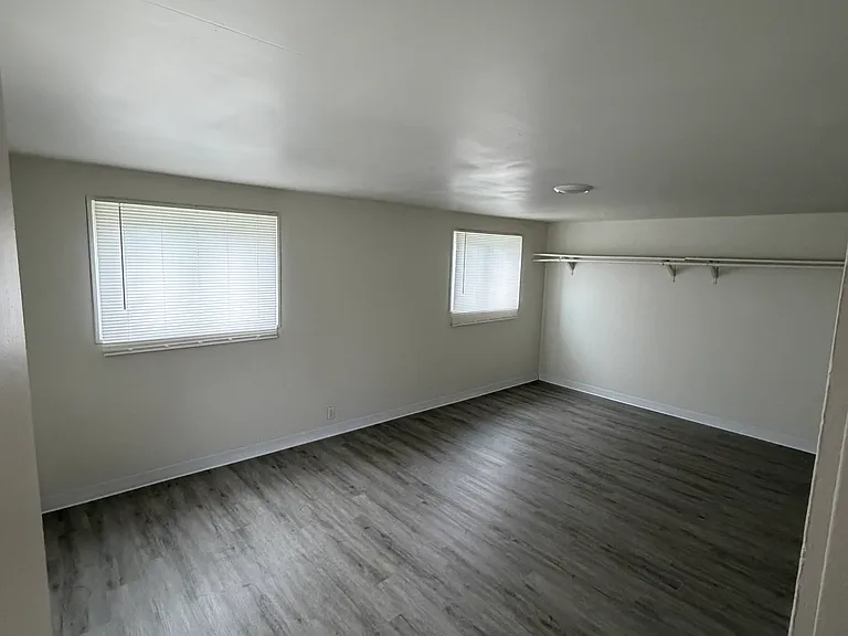 926 N Charles St — Photo 6