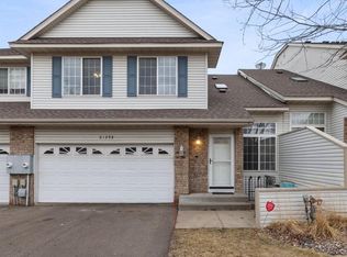 6129 Tahoe Cir APT B, Woodbury, MN 55125