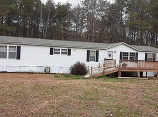 151 Blue Sky Ln, Chickamauga, GA 30707