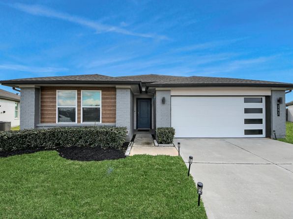 202 Serena Park Ln