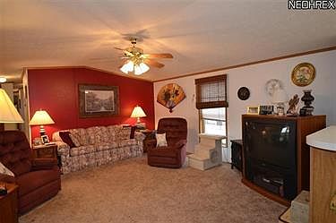 4th image of 412 Westwoods