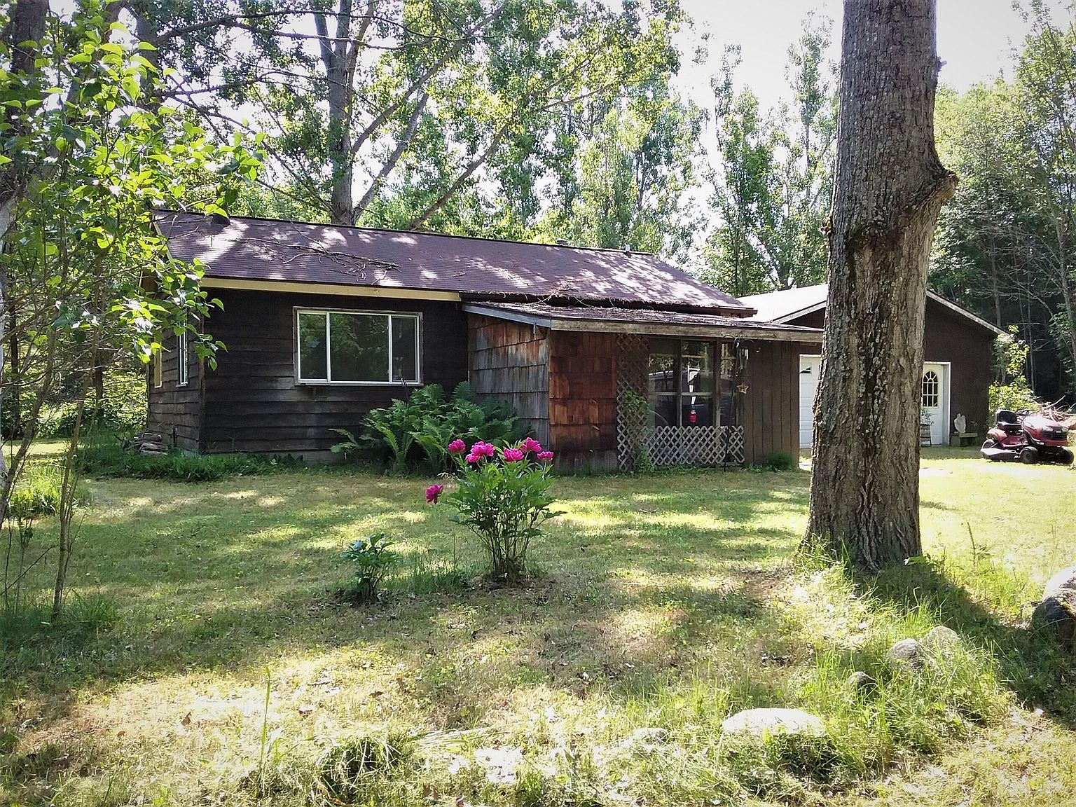 3720 Topinabee Mail Rte, Cheboygan, MI 49721 Zillow