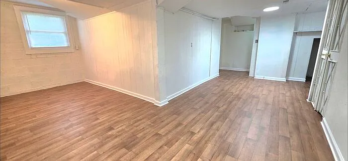 5490 Glenview Dr — Photo 11