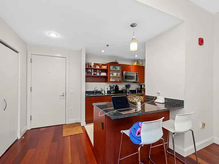 17 Otis St #307 — Photo 3