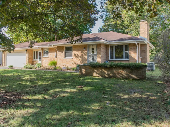 10134 Terry Ln, Portage, MI 49002