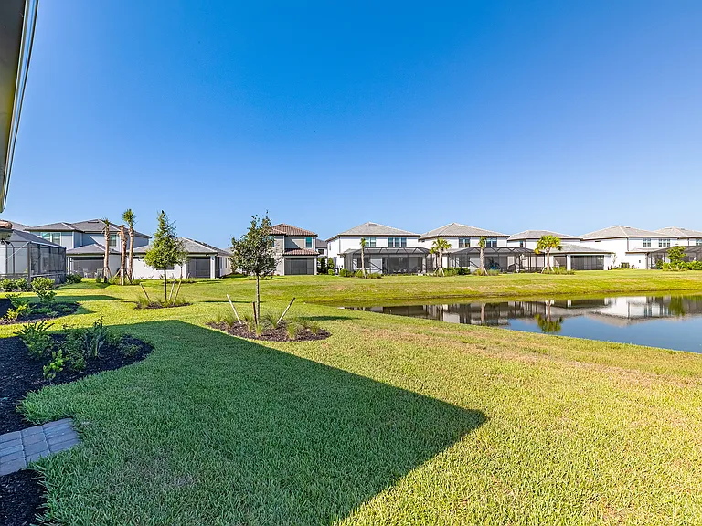 5766 Silverside Pine Ct — Photo 24
