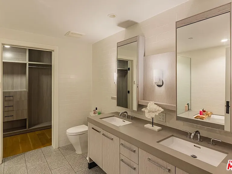 10777 Wilshire Blvd #205 — Photo 19