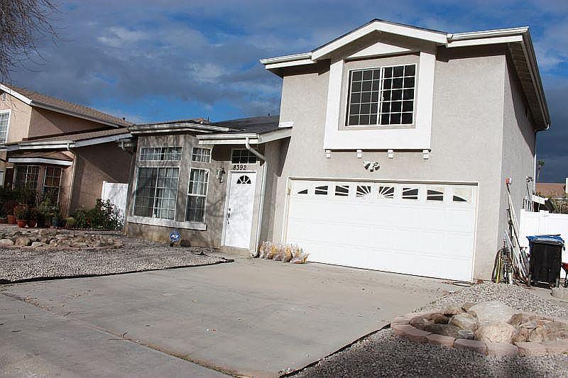 1st image of 8392 Snowden Ave