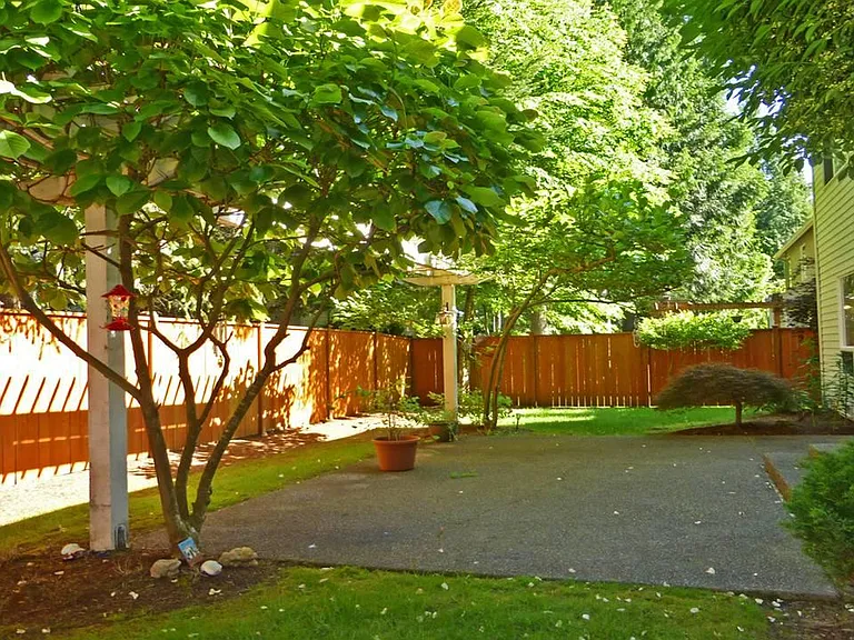 15601 32nd Ave SE — Photo 2