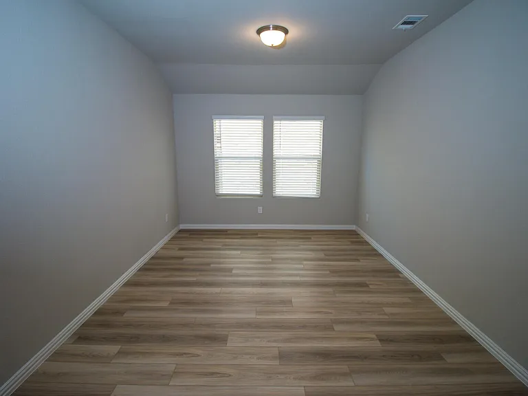 3320 Kingsdown Dr — Photo 28