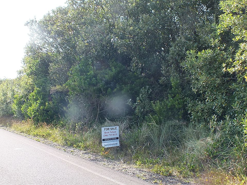 1st image of 408 Marine View Dr SW