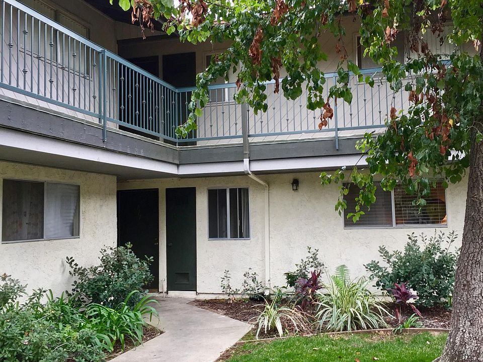 1st image of 2222 Los Feliz Dr
