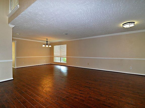 5th image of 3427 Old South Dr