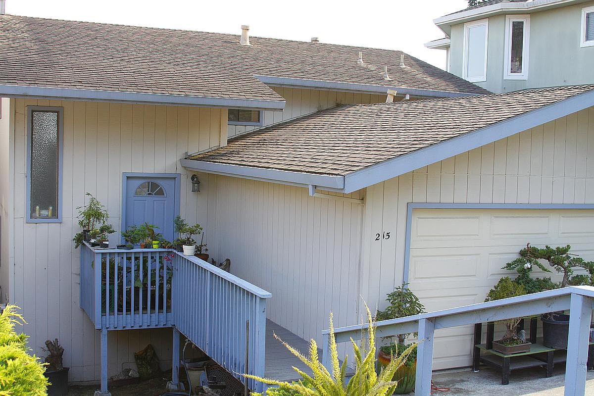 215 Beachview Ave Santa Cruz CA 95060 Zillow