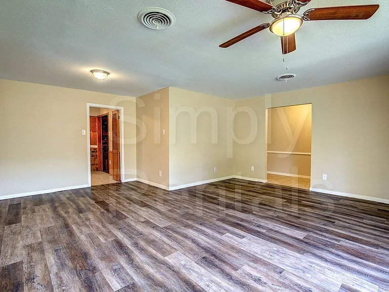 6426 Chapman Dr — Photo 16