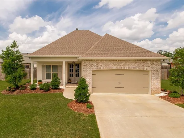 512 Silver Oak Dr, Madisonville, LA 70447