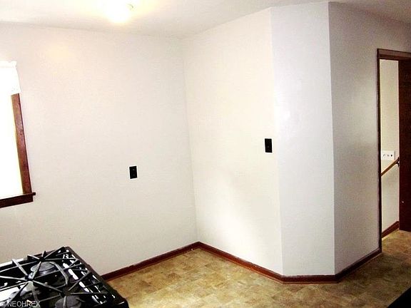 5th image of 3423 Heresford Dr