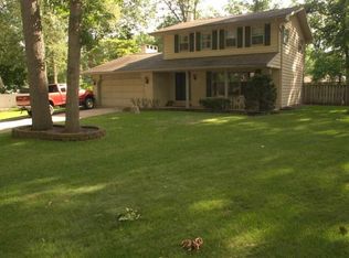 58459 Oakwood Ct, Elkhart, IN 46516