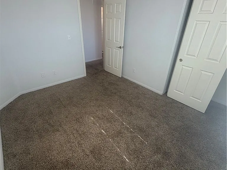 10933 Napa Ridge Dr — Photo 17